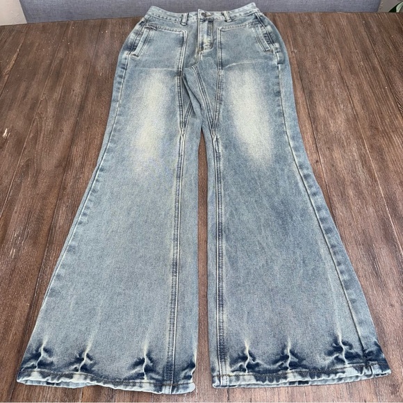 ROMWE Fairy Grung Flared Jeans Women’s XS 2 High Rise - Picture 3 of 12